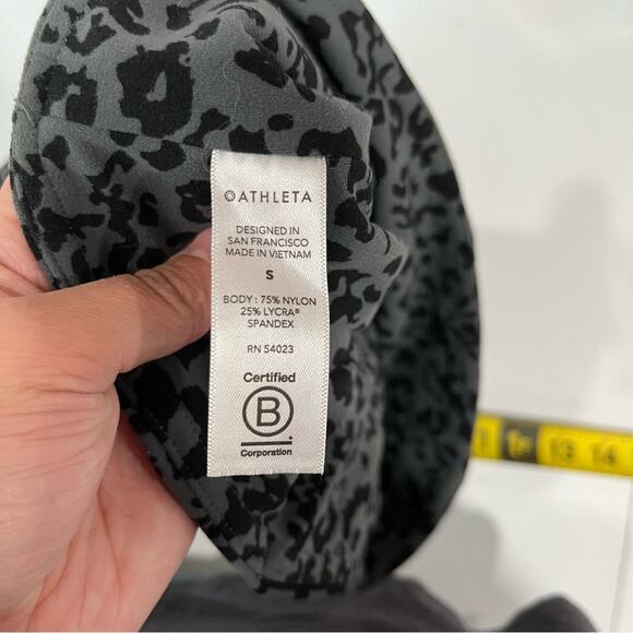 Athleta Leopard Elation Ultra High Rise Tight,Anthracite Grey S #501019 - Picture 10 of 11